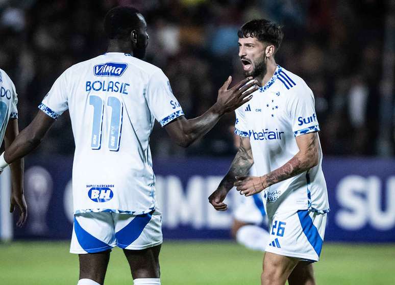 Lautaro Díaz fez o gol do Cruzeiro, mas não evitou a eliminação na Sul-Americana –
