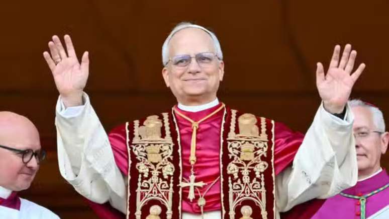 Leão XIV: Veja as primeiras palavras do novo papa