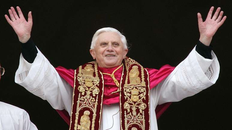 O papa Bento 16 liderou a Igreja Cat&oacute;lica da sua elei&ccedil;&atilde;o, em 2005, at&eacute; sua ren&uacute;ncia, em 2013
