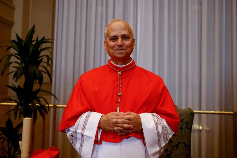 Official account of the public Vatican on the elections of Pope Leo XIV