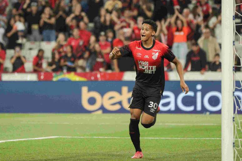 Furacão vai em busca da reabilitação após goleada na rodada passada