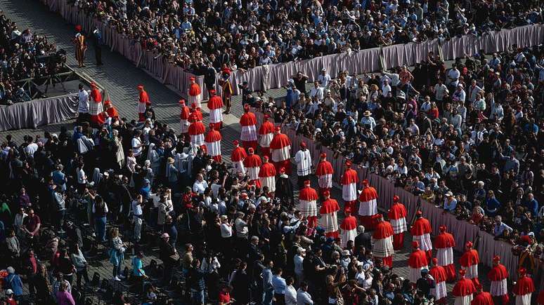 O conclave na Capela Sistina a partir de 7 de maio ditar&aacute; a nova tend&ecirc;ncia da Igreja Cat&oacute;lica