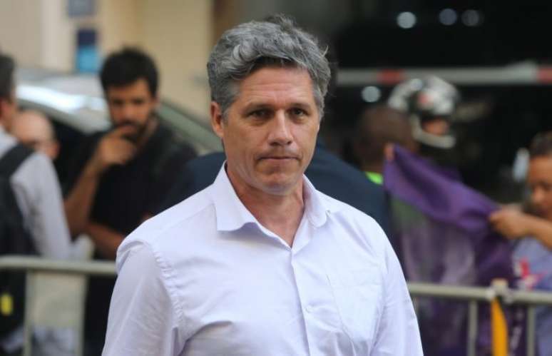 Ministro Paulo Teixeira (PT) se referiu a Jair Bolsonaro (PL) como 'capiroto' durante discurso crítico a emendas parlamentares