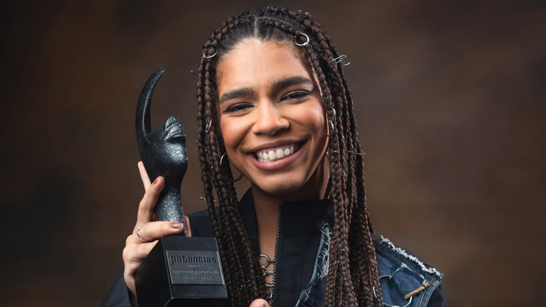 Maria Bomani destaca as "primeiras vezes" de sua carreira artística