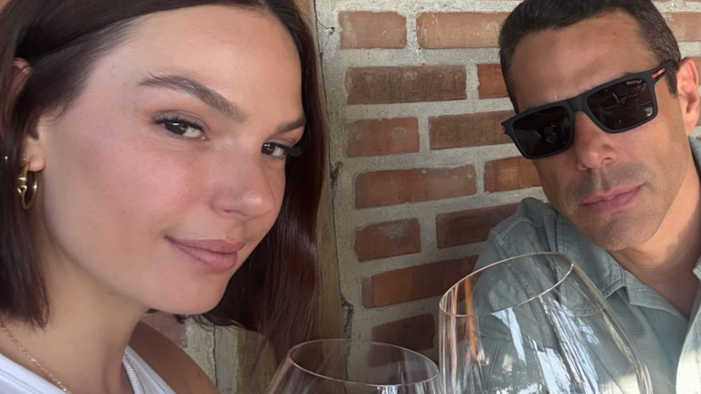 Isis Valverde likes to travel to Rio before the luxurious honeymoon Isis Valverde likes to travel to Rio before the luxurious honeymoon