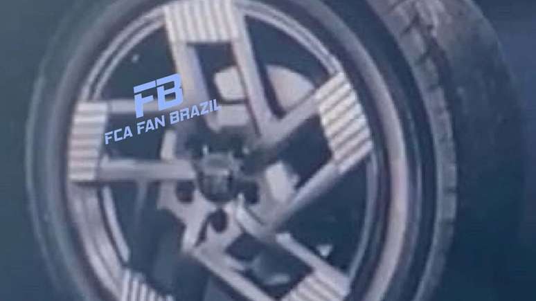 Novo Fiat Toro 2026 tem design revelado em foto vazada na internet