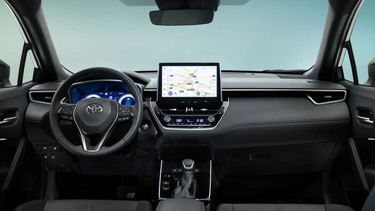 Novo Toyota Corolla Cross vendido na Europa
