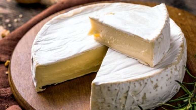 O queijo francês camembert