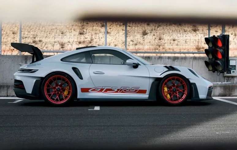     Porsche 911 GT3 RS, un automóvil de lujo por valor de alrededor de R $ 3.8 millones