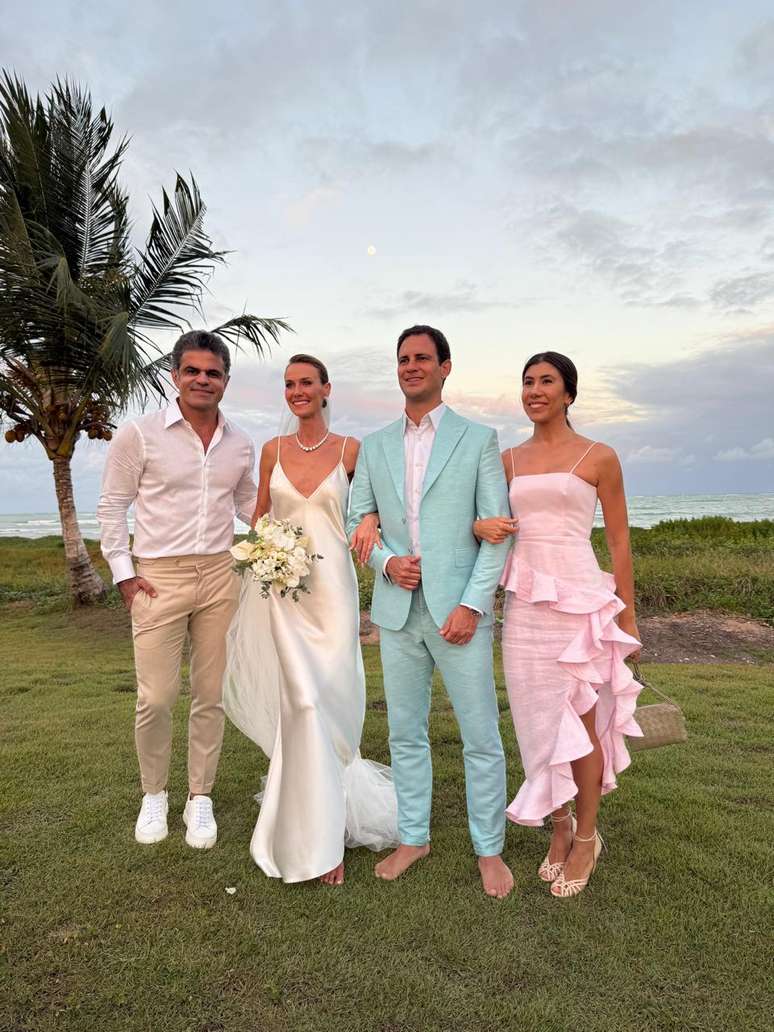 João Camargo, Renata, Beto e Beatriz Fazio 
