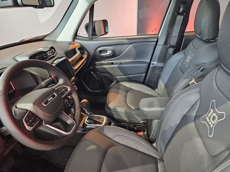 Jeep Renegade Willys 10 Anos T270 4x4 AT9