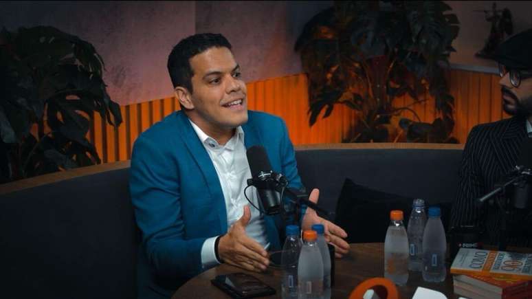 Thiago Reis - Reprodu&ccedil;&atilde;o/Divulga&ccedil;&atilde;o