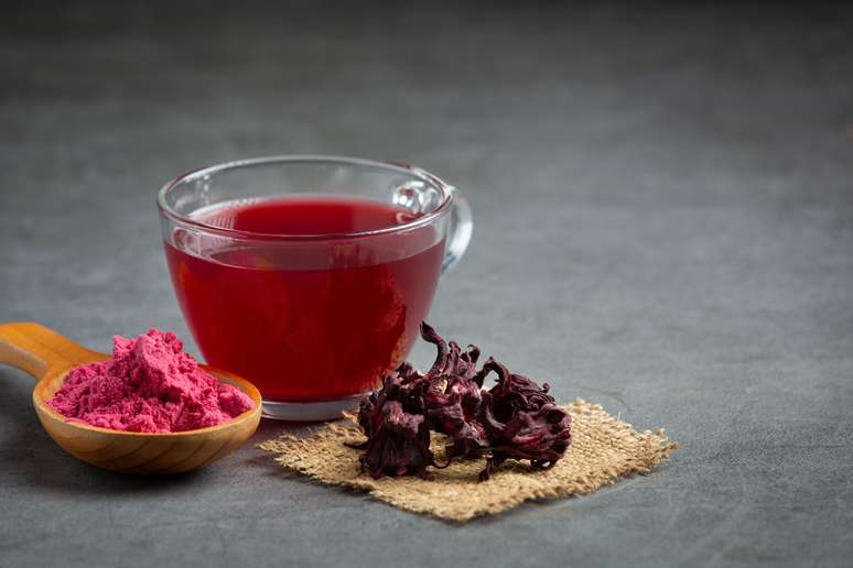 Does hibiscus tea help you lose weight? Specialist replies Does hibiscus tea help you lose weight? Specialist replies