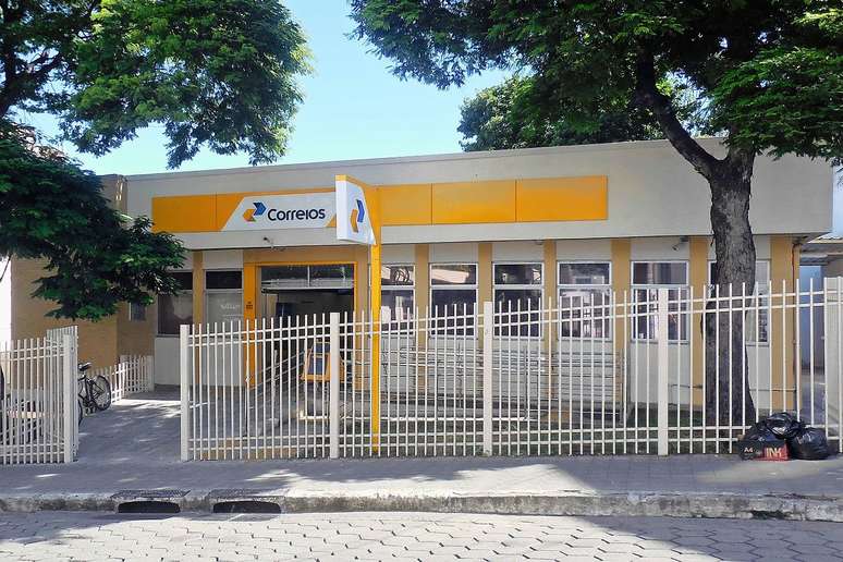 In the middle of the crisis, the post office proposes a reduction in the journey with proportional adjustment of remuneration