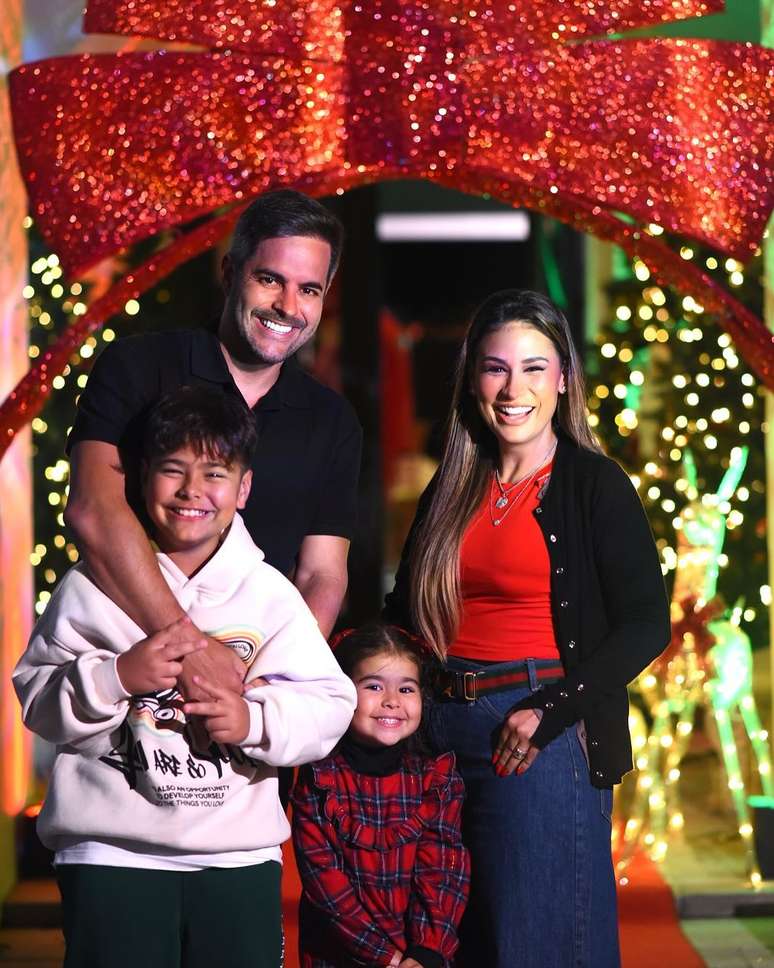 Kaká Diniz, Henry, Zaya e Simone