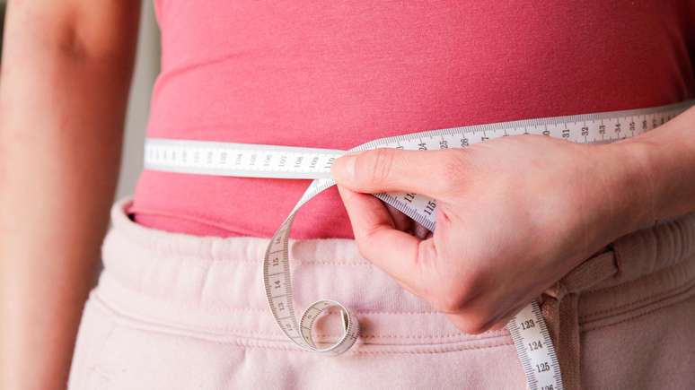 Personal trainer revela os principais erros ao tentar perder peso; veja quais