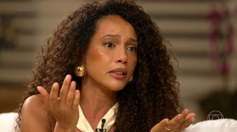 A atriz afirma que passou a ter mais consciência racial após o preconceito sofrido ao protagonizar a novela 'Viver a Vida'