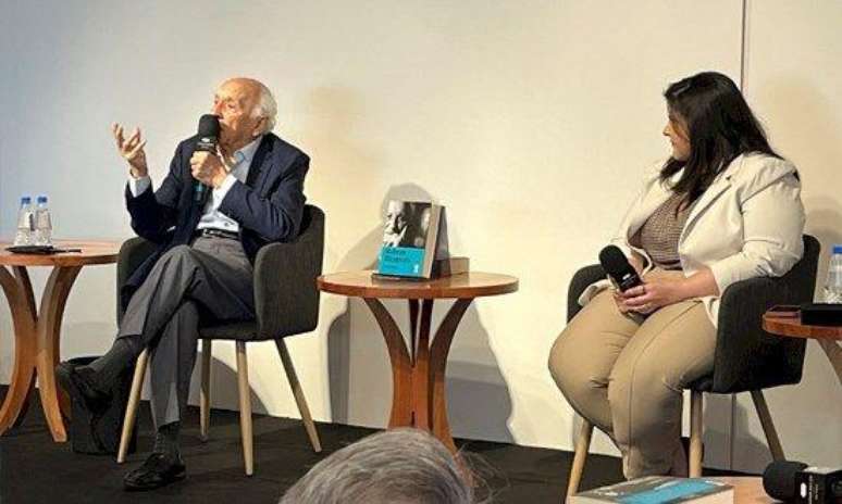 'Tudo isso converge para esse clima maior, que é esse abandono pelos americanos e aquilo que constituiu até agora a política externa dos Estados Unidos desde o final da Segunda Guerra Mundial'