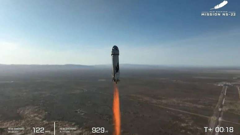 Foguete que levou Sara Sabry ao espa&ccedil;o em 2022