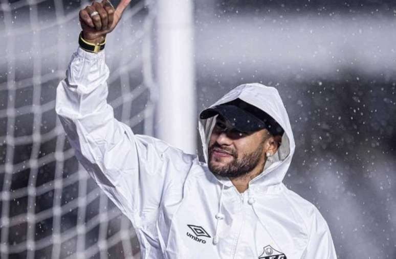 The presenter rotates with tribute from Santos to Neymar: “Sboscopi the fall” The presenter rotates with tribute from Santos to Neymar: “Sboscopi the fall”