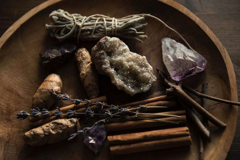 7 effective practices to avoid negative energies 7 effective practices to avoid negative energies