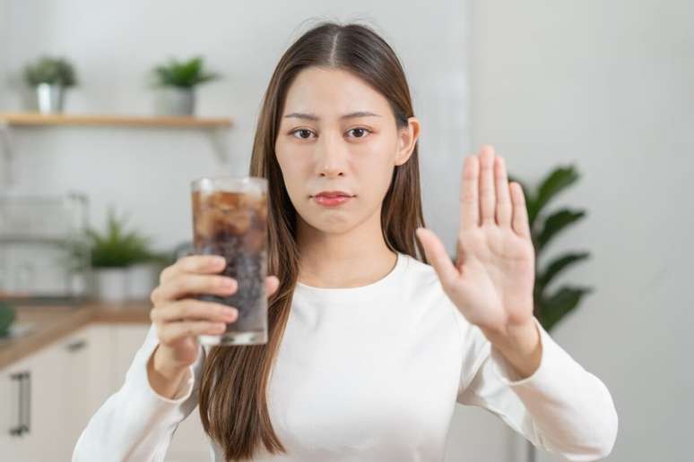 Look how soda consumption favors kidney stones Look how soda consumption favors kidney stones