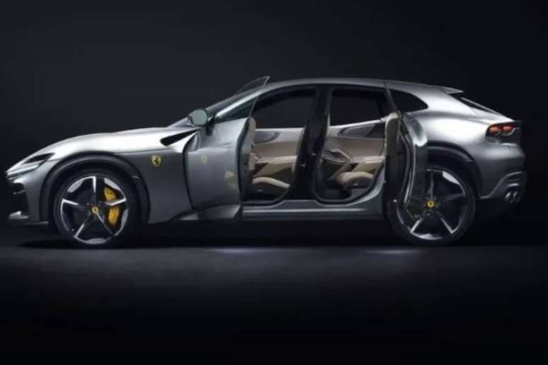 Modelo "Purosangue" da Ferrari possui quatro portas.