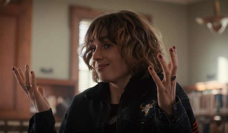 Maya Hawke entra para o elenco de 'Amanhecer na Colheita', novo filme da franquia Jogos Vorazes.