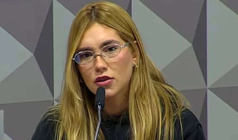 Virginia Fonseca na CPI das Bets: foto publicada pela influenciadora causa revolta em senadores. Entenda polêmica!.