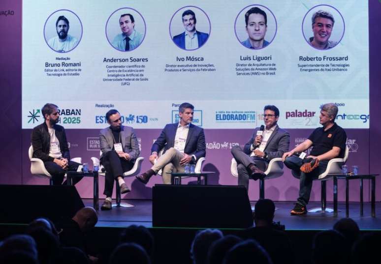 'À reunião, eu levo só os dados, eu pergunto para a IA, e ela me responde', diz Luis Liguori, da AWS