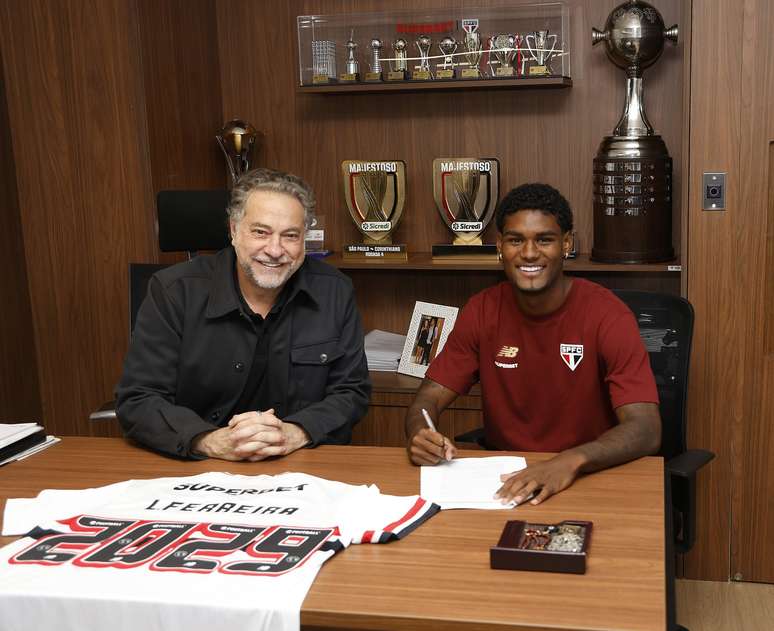 San Paolo announces the renewal of Lucas Ferreira’s contract San Paolo announces the renewal of Lucas Ferreira’s contract