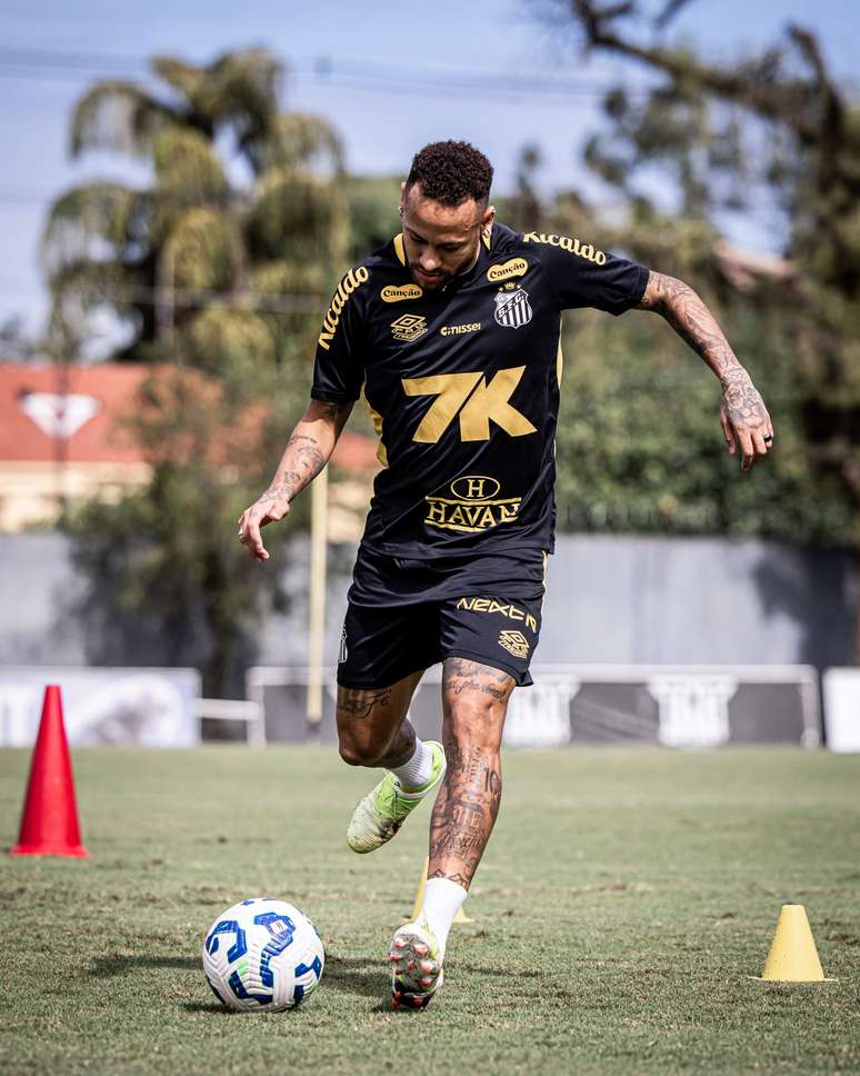 Entrenamiento de Neymar y Santos 