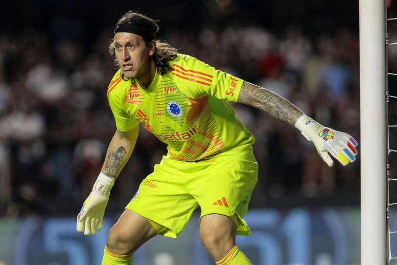 Cássio (Cruzeiro) durante jogo contra o São Paulo, no dia 13.04.2025 
