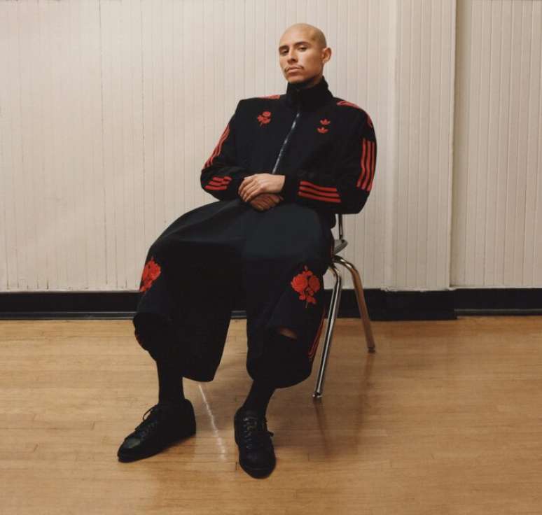 Jaqueta e bermuda Adidas x Chavarria