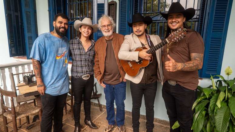 Música de Os Agroboy bate marco surpreendente em uma semana no YouTube