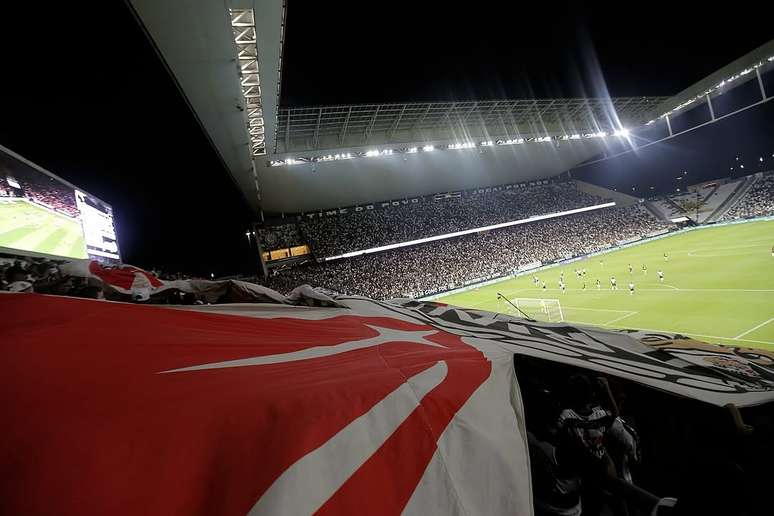 Vitória contra o Santos marca recorde de público do Corinthians na Neo Química Arena; confira o ranking. 