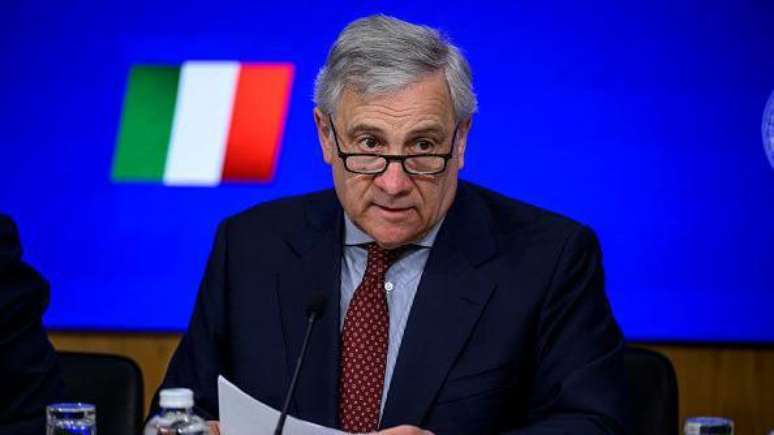 Ao justificar mudan&ccedil;as, o ministro de Rela&ccedil;&otilde;es Exteriores da It&aacute;lia, Antonio Tajani, lembrou que 'cidadania &eacute; coisa s&eacute;ria'