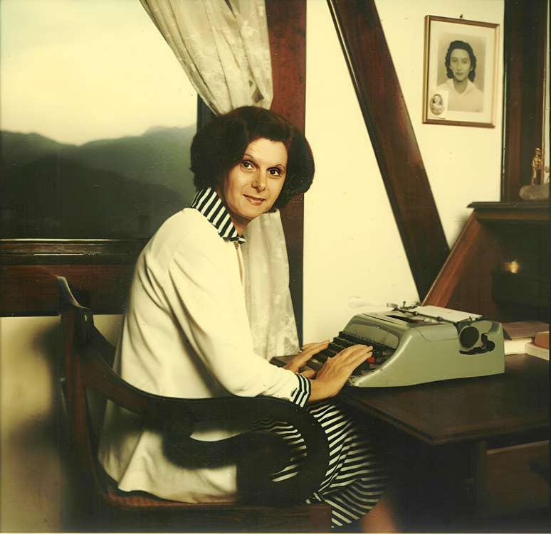 Por supersti&ccedil;&atilde;o, Janete Clair s&oacute; teve duas m&aacute;quinas de escrever ao longo de sua vida profissional