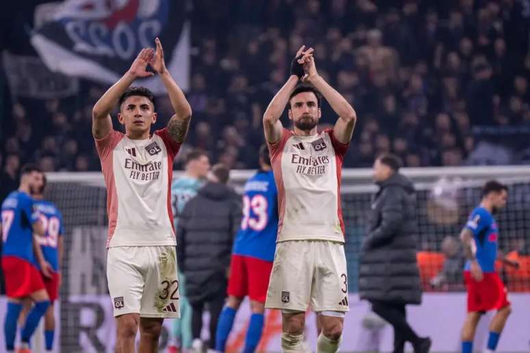 Almada e Tagliafico podem deixar o Lyon na próxima janela de transferências –