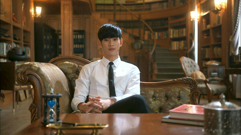 Protagonista de nova novela do SBT &eacute; acusado por abuso infantil