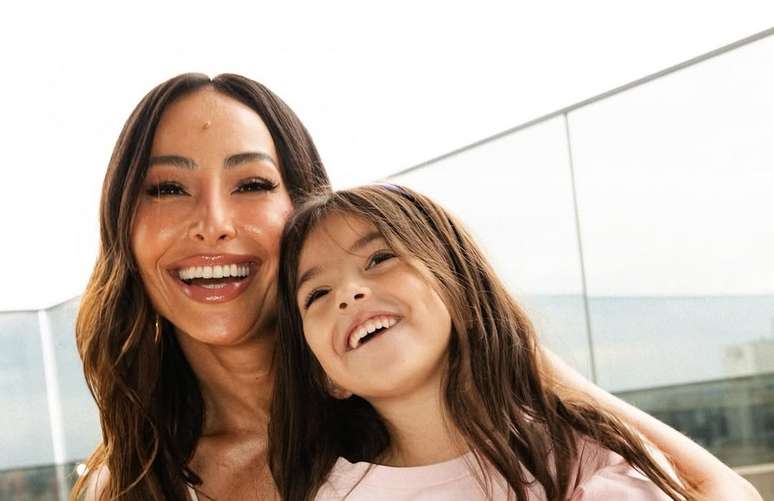 Sabrina Sato e sua filha, Zoe