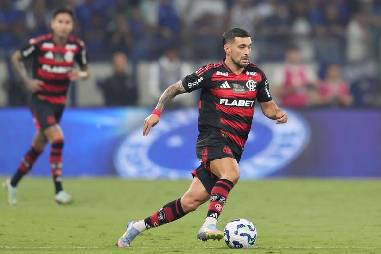 Arrascaeta (Flamengo) durante jogo contra o Cruzeiro, no dia 04.05.2025 