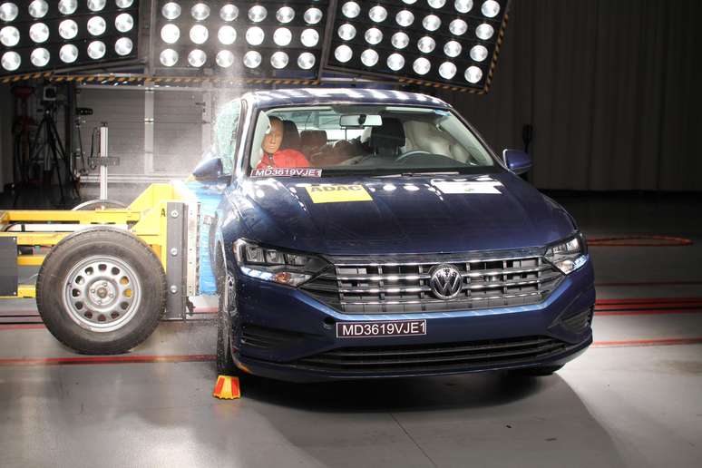 Volkswagen Jetta obteve cinco estrelas no crash test do Latin NCAP