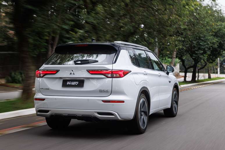 Novo Mitsubishi Outlander PHEV 2026
