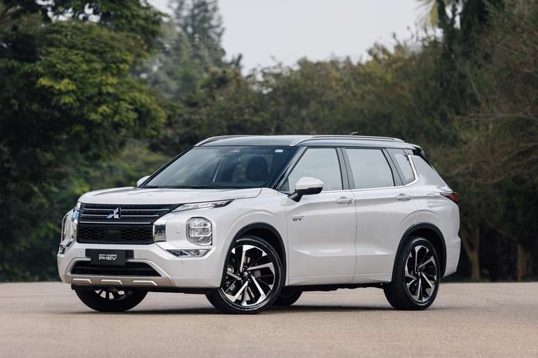 Novo Mitsubishi Outlander PHEV 2026