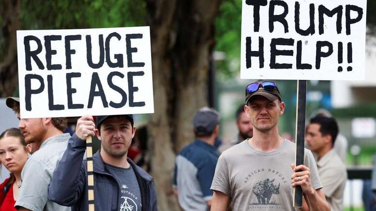 Alguns afrikaners veem o presidente dos EUA, Donald Trump, como um aliado