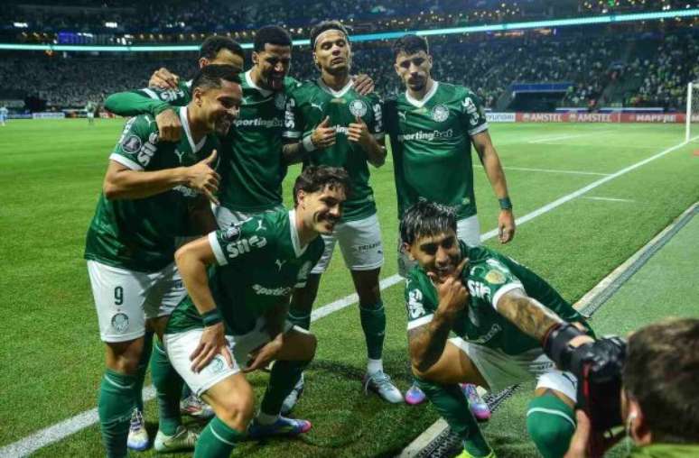 Murilo comemora o seu gol, o primeiro do Palmeiras sobre o Bolívar –