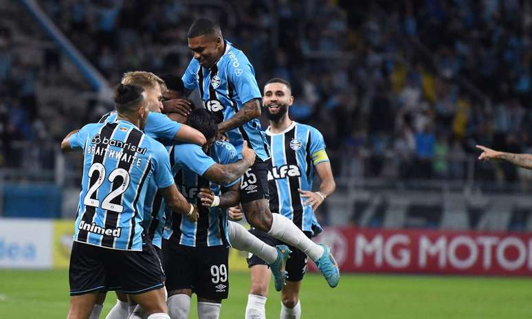 Triêmmio intenta terminar una serie de imágenes en la temporada -
