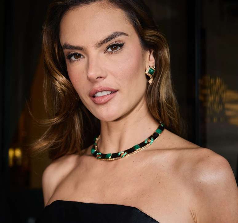 Alessandra Ambrosio 