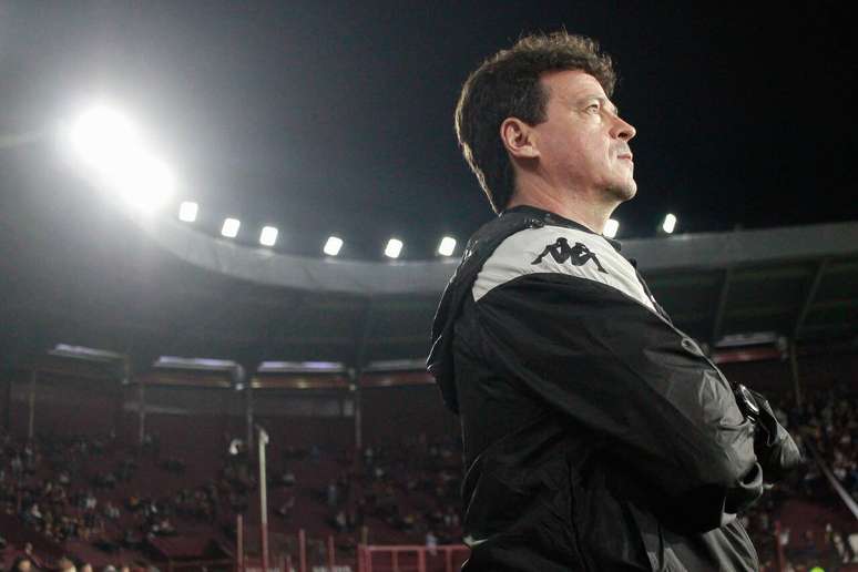 Fernando Diniz far&aacute; seu segundo jogo &agrave; frente do Vasco, o primeiro em S&atilde;o Janu&aacute;rio &ndash;